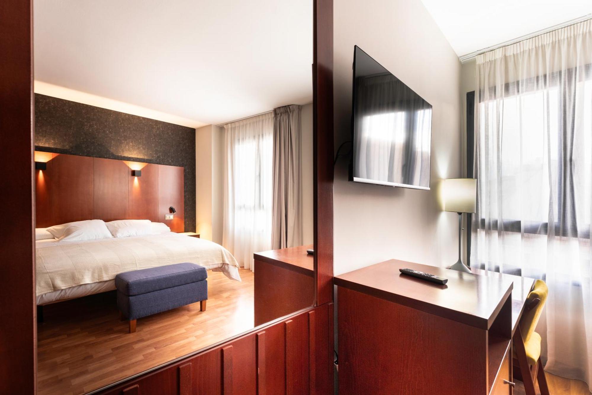 Hotel Dona Urraca Замора Екстериор снимка