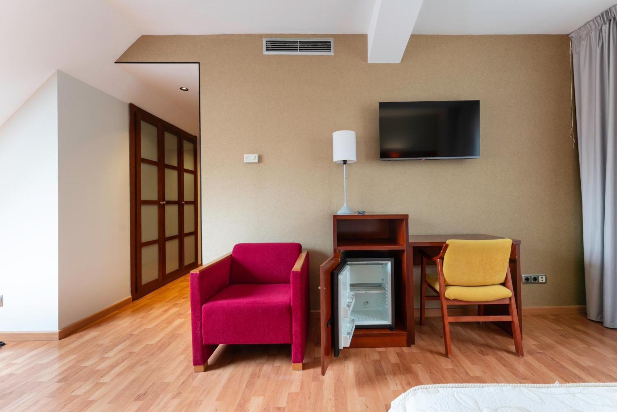 Hotel Dona Urraca Замора Екстериор снимка